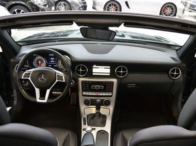 Mercedes-Benz SLK 200 CGI Sport (4)