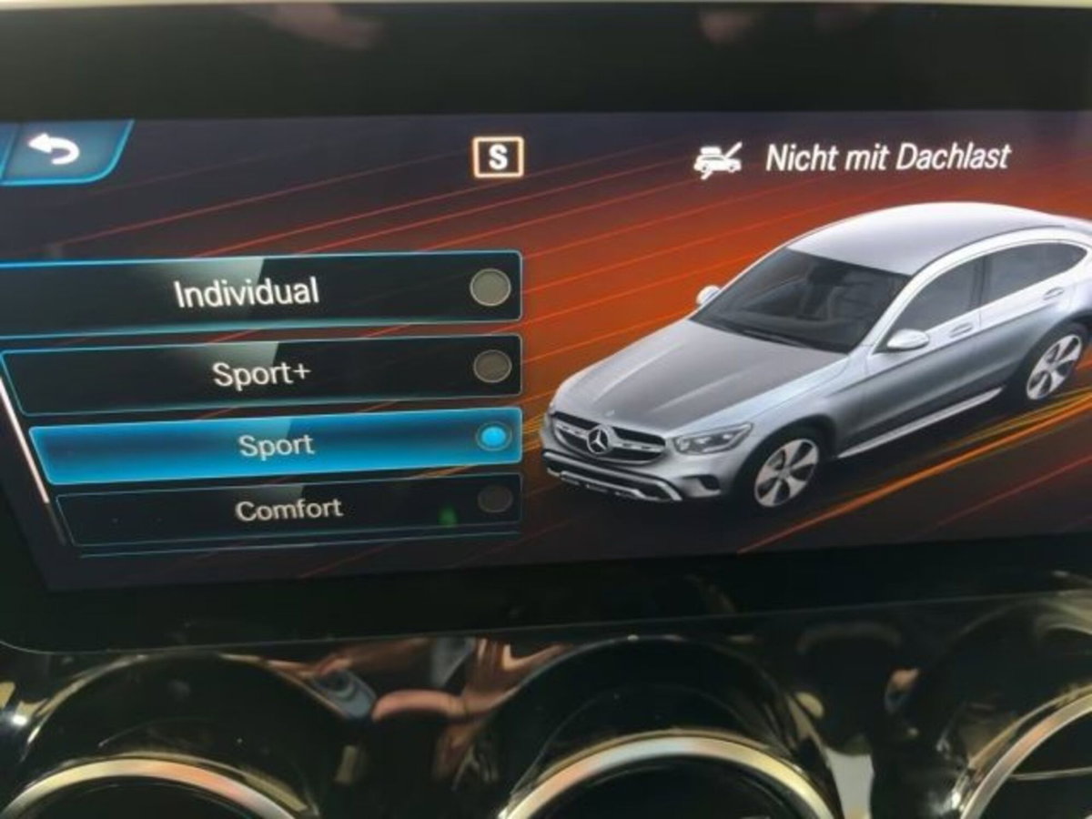 Mercedes-Benz GLC Coupé 200 4Matic EQ-Boost Coupé Premium (15)