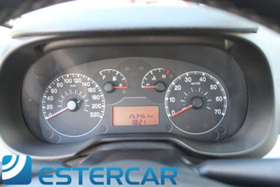 Fiat Grande Punto 1.3 MJT 75 CV 5 porte Dynamic (17)