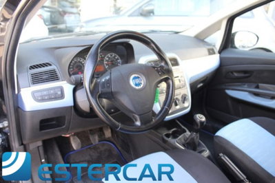 Fiat Grande Punto 1.3 MJT 75 CV 5 porte Dynamic (3)