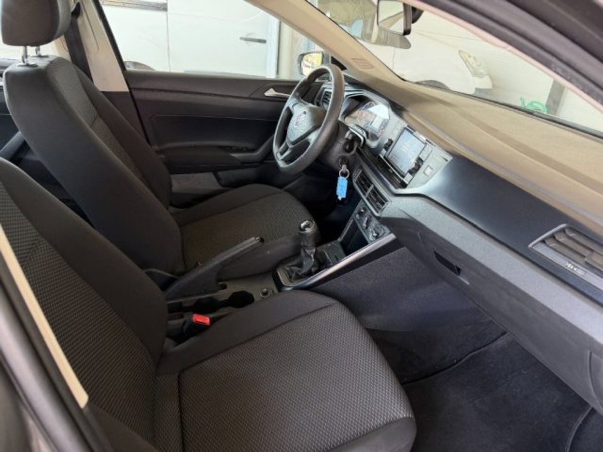 Volkswagen Polo 1.0 MPI 75 CV 5p. Comfortline (10)
