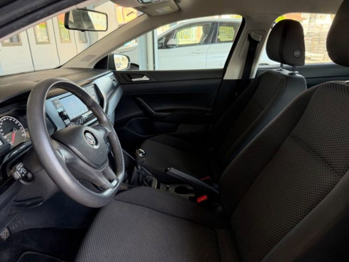 Volkswagen Polo 1.0 MPI 75 CV 5p. Comfortline (9)