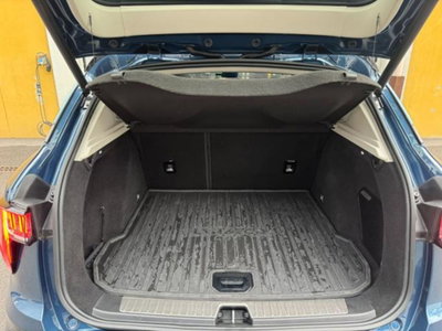 Lynk & Co 01 01 1.5 td phev (16)