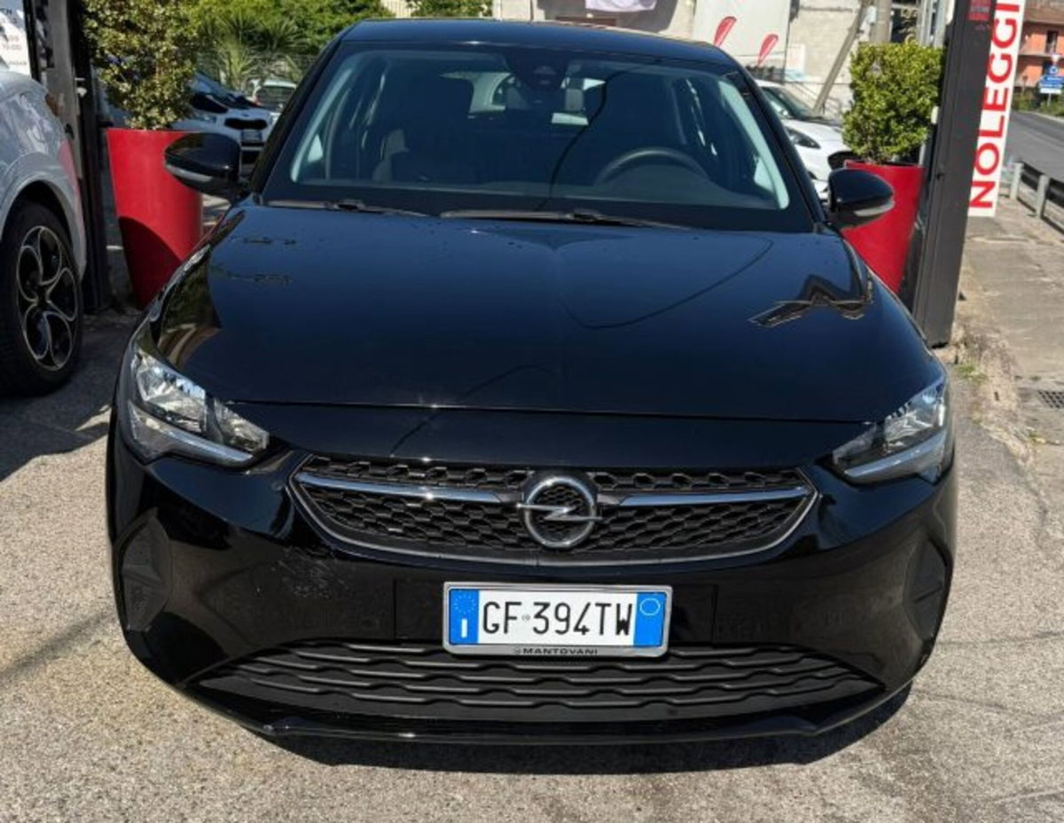 Opel Corsa 1.2 Edition (3)