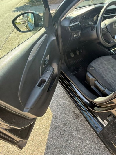 Opel Corsa 1.2 Edition (6)