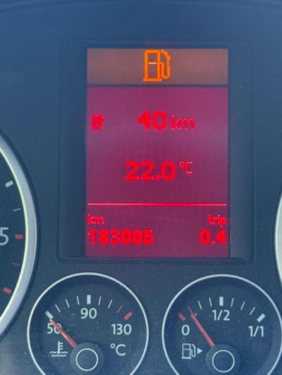 Volkswagen Tiguan 2.0 16V TDI DPF tiptronic Sport & Style (18°) (12)