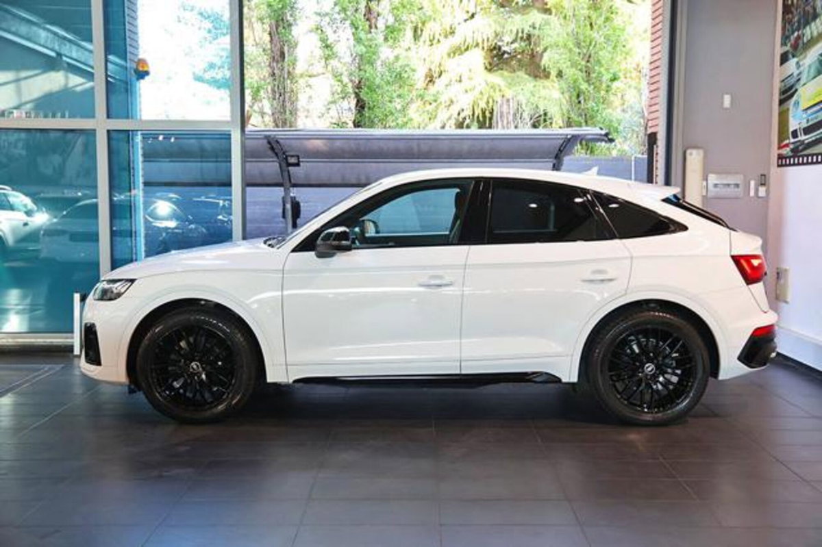 Audi SQ5 Sportback 3.0 tdi mhev 48V Sport Attitude quattro tiptronic (3)