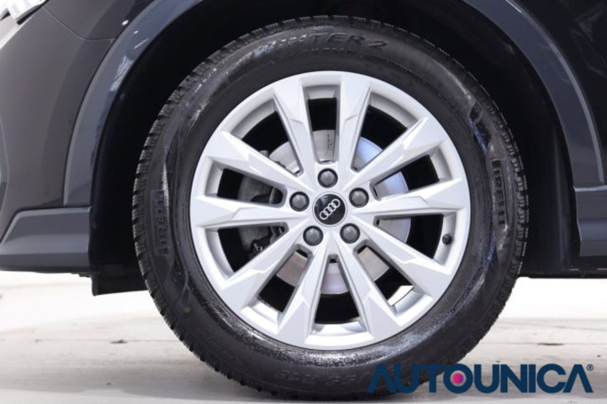Audi Q3 Sportback 35 TDI quattro S tronic Business Plus (14)