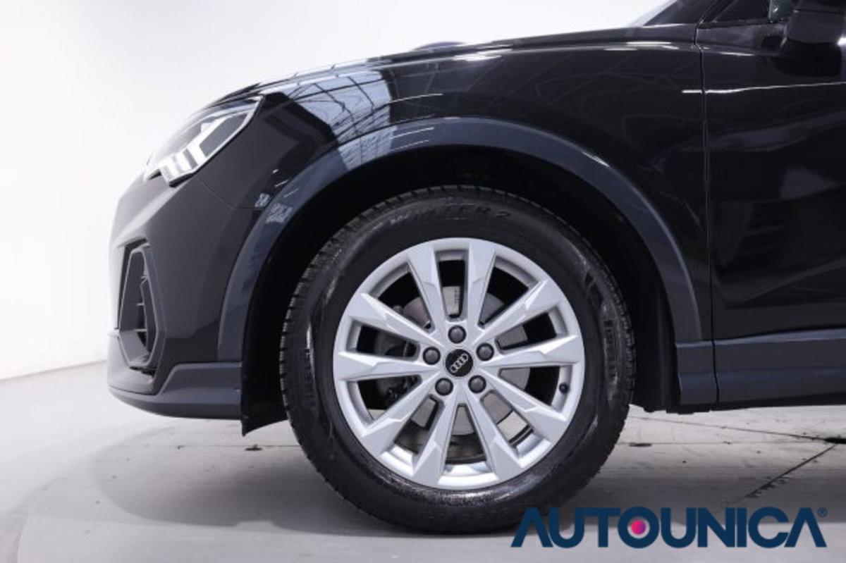 Audi Q3 Sportback 35 TDI quattro S tronic Business Plus (18)