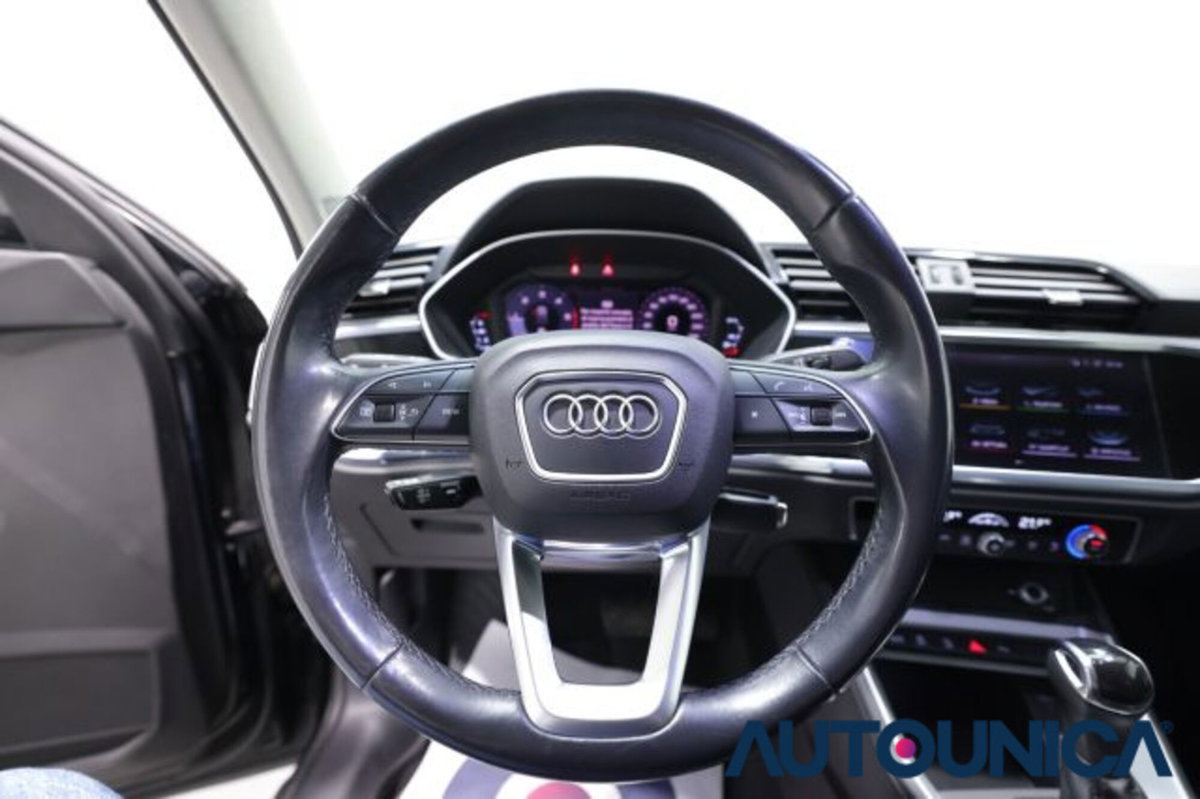 Audi Q3 Sportback 35 TDI quattro S tronic Business Plus (7)