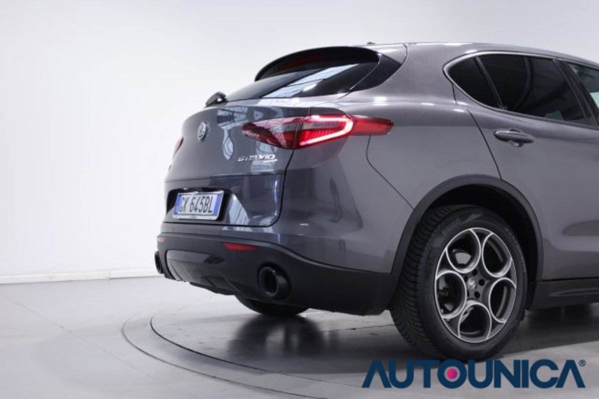 Alfa Romeo Stelvio Stelvio 2.2 Turbodiesel 190 CV AT8 Q4 Sprint (13)