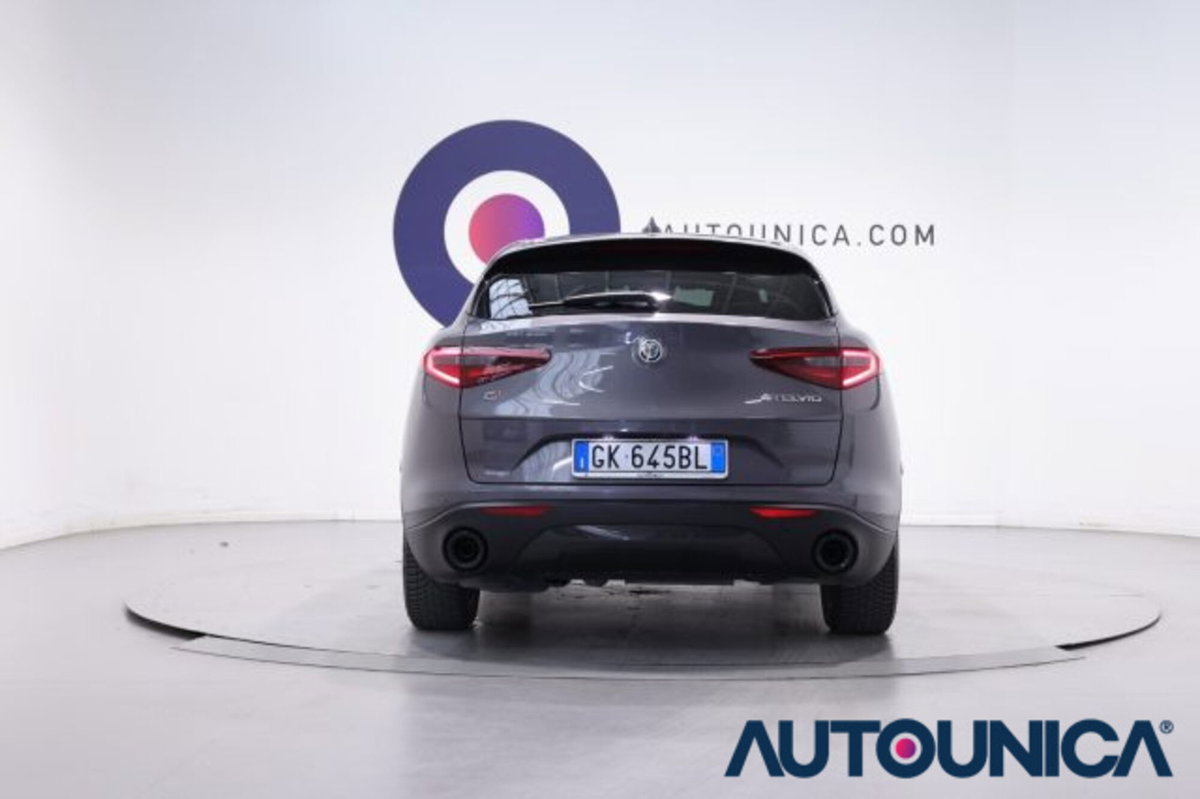 Alfa Romeo Stelvio Stelvio 2.2 Turbodiesel 190 CV AT8 Q4 Sprint (16)