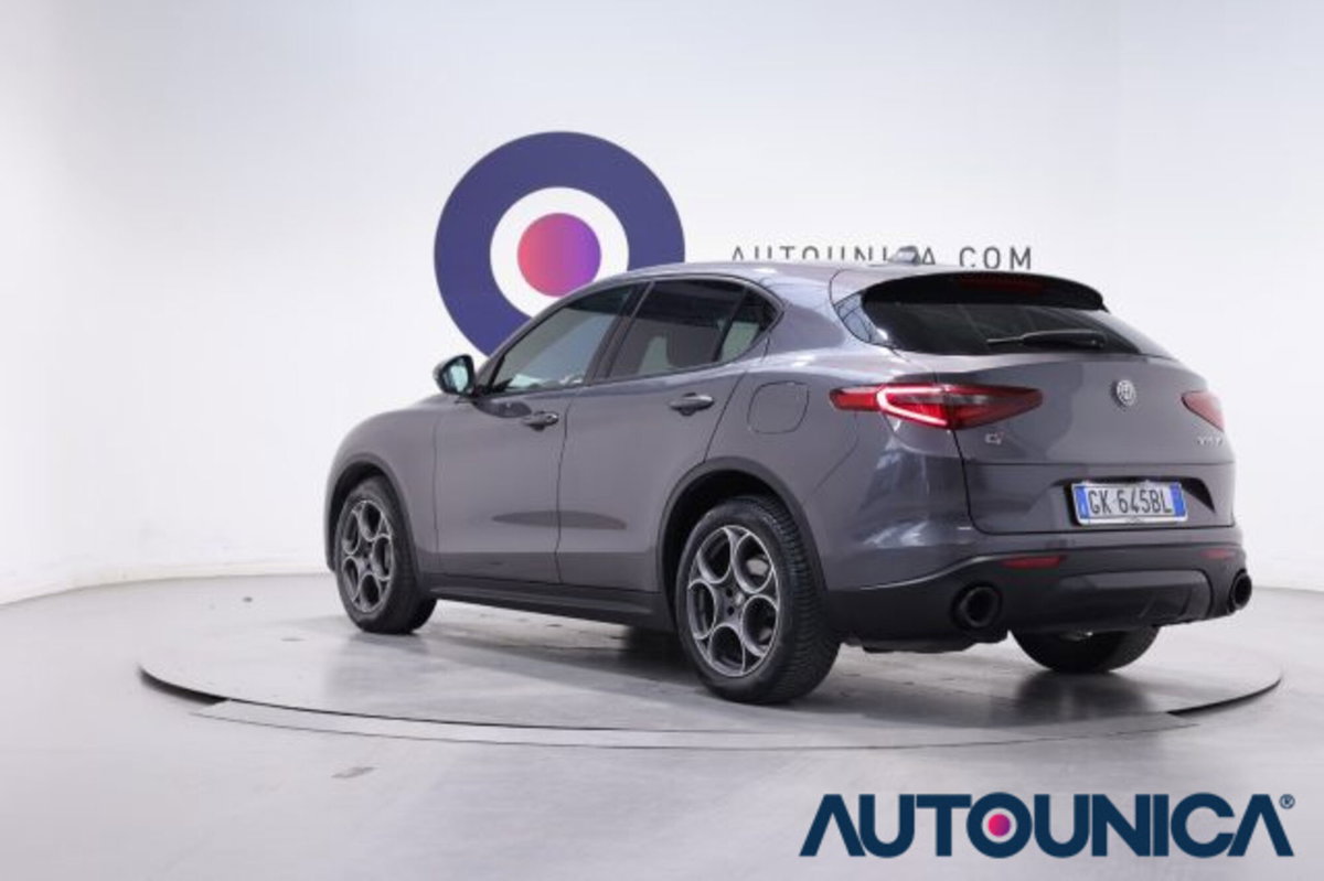 Alfa Romeo Stelvio Stelvio 2.2 Turbodiesel 190 CV AT8 Q4 Sprint (17)