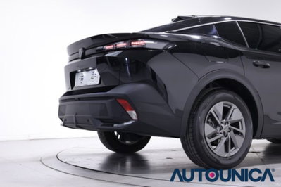 Peugeot 408 1.2 hybrid Allure 136cv e-dsc6 (13)