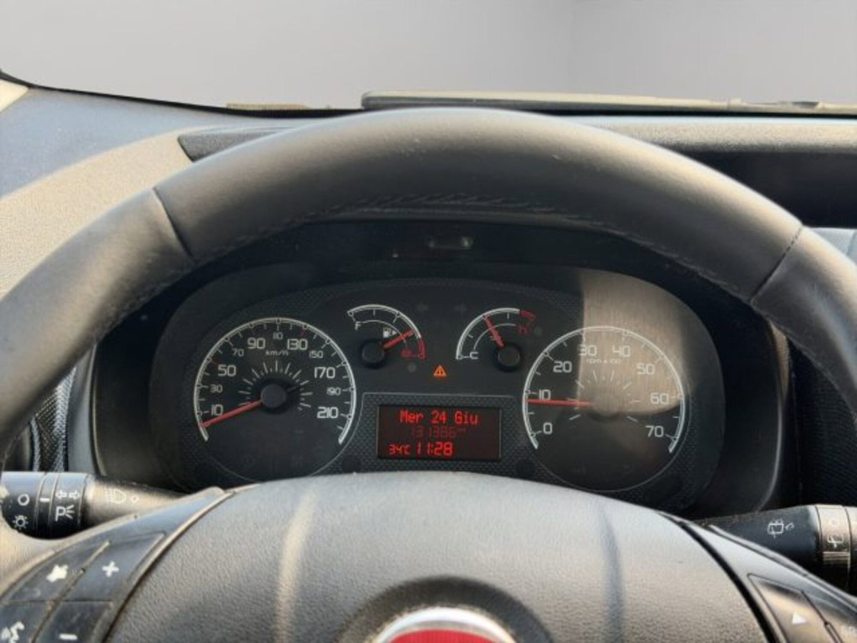 Fiat Qubo 1.3 MJT 80 CV Active (12)