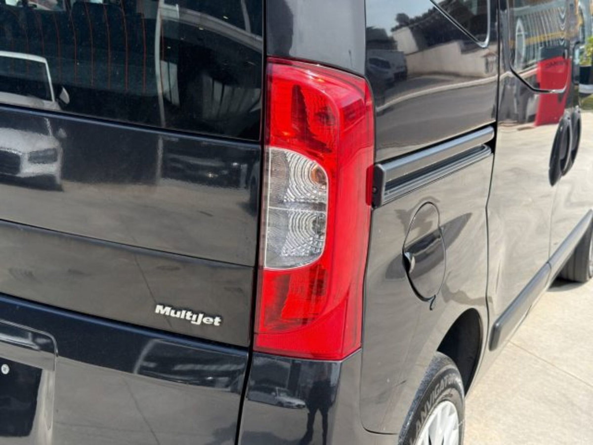 Fiat Qubo 1.3 MJT 80 CV Active (16)