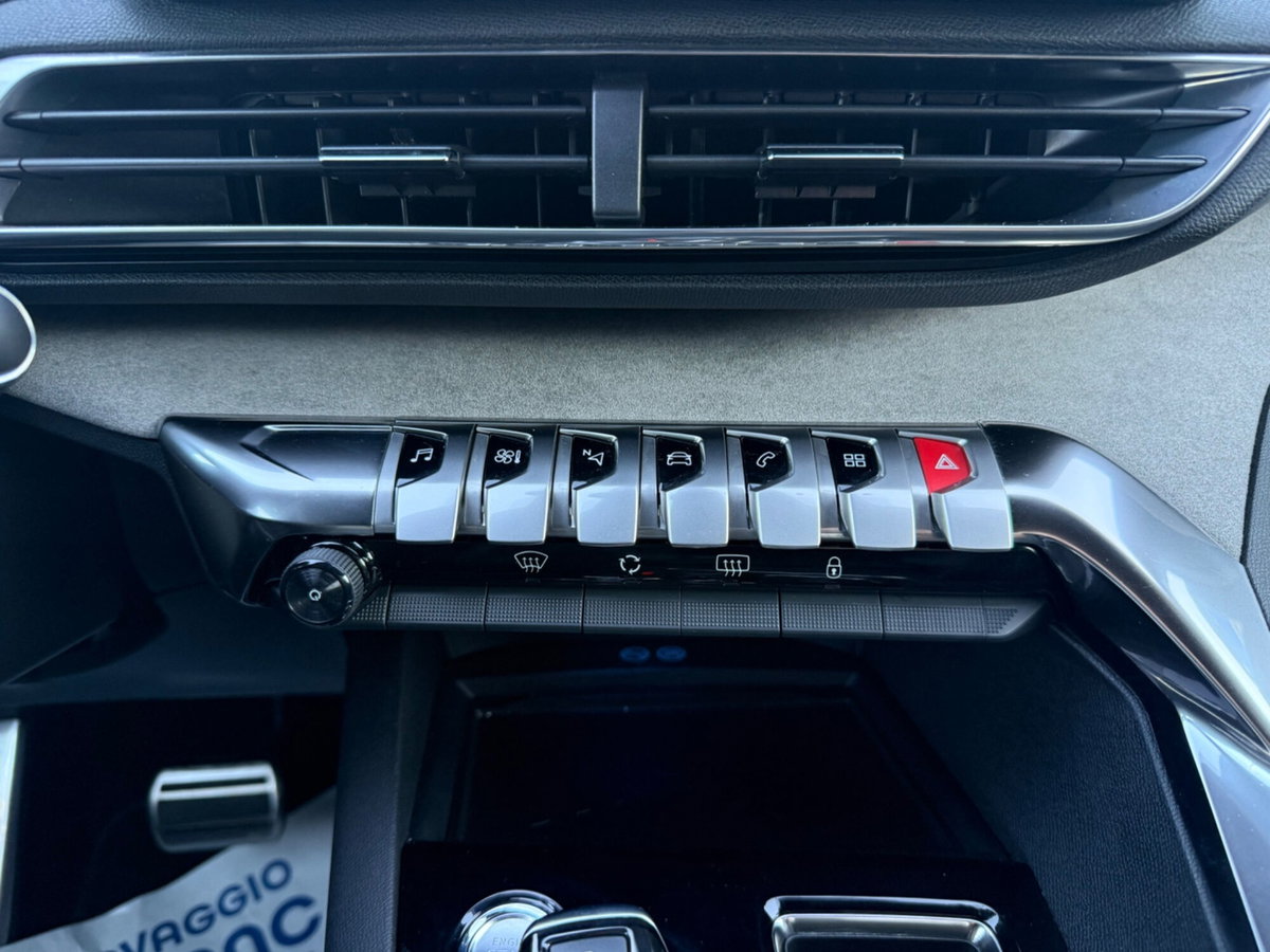 Peugeot 3008 BlueHDi 130 S&S EAT8 GT Pack (12)