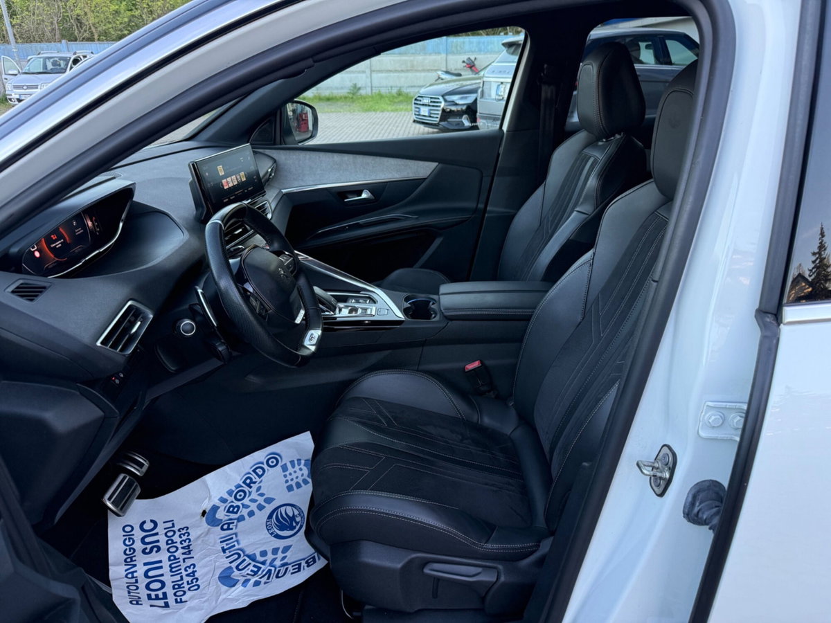 Peugeot 3008 BlueHDi 130 S&S EAT8 GT Pack (19)