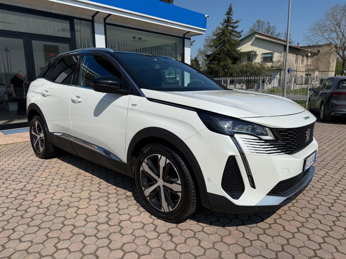 Peugeot 3008 BlueHDi 130 S&S EAT8 GT Pack (2)