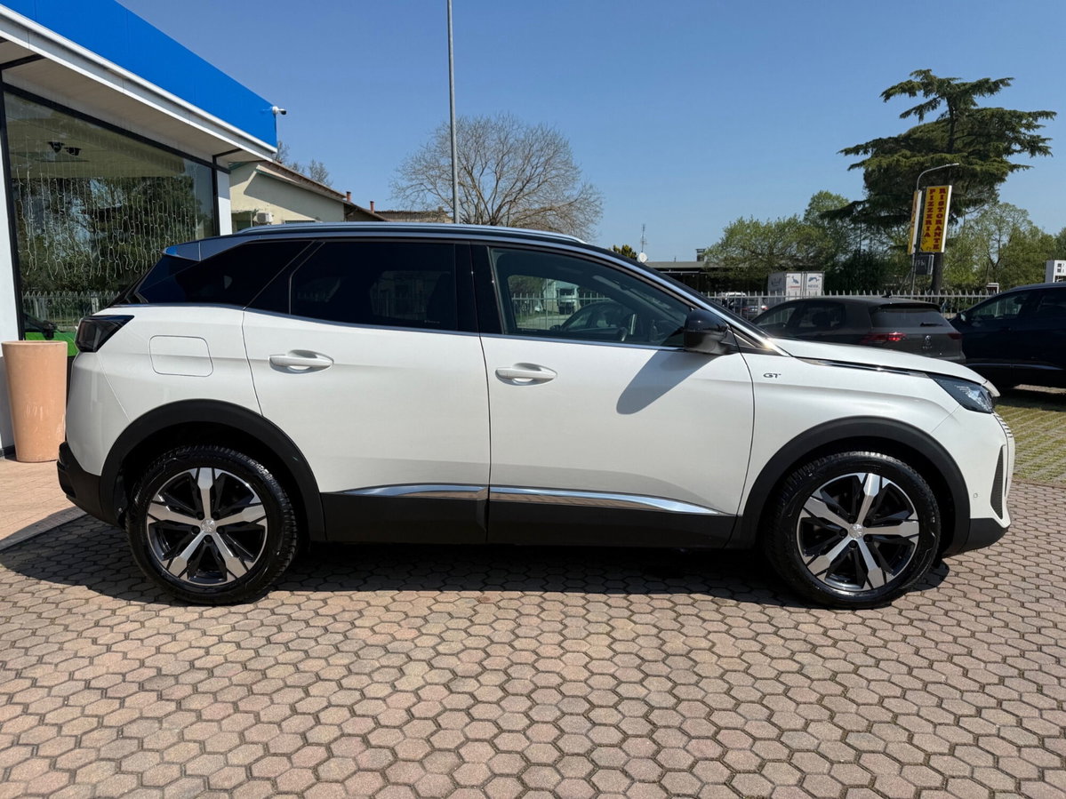 Peugeot 3008 BlueHDi 130 S&S EAT8 GT Pack (5)