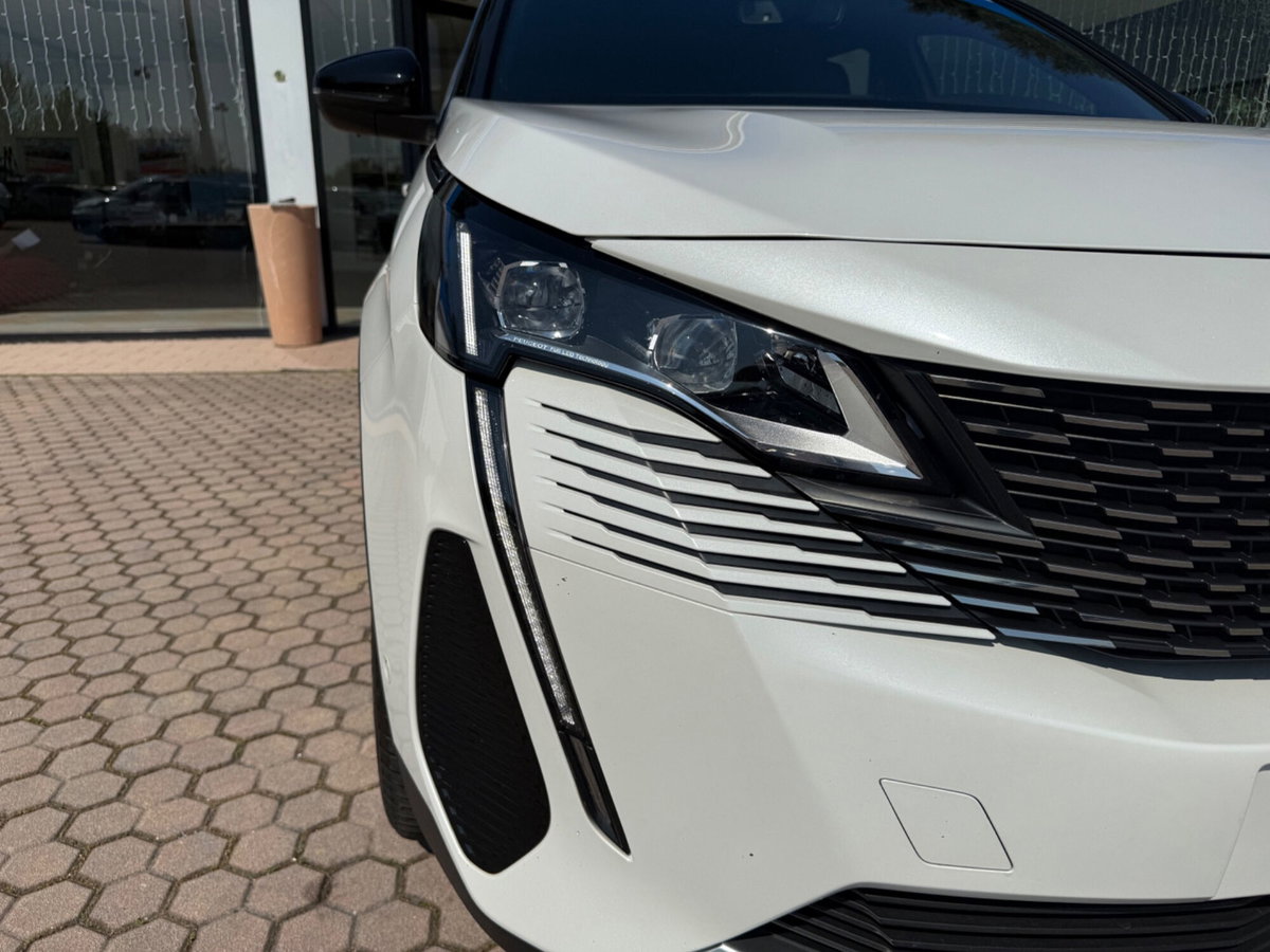 Peugeot 3008 BlueHDi 130 S&S EAT8 GT Pack (9)