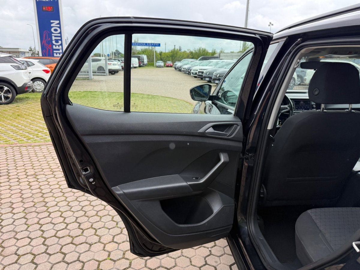 Volkswagen T-Cross 1.0 TSI 110 CV DSG Style (19)
