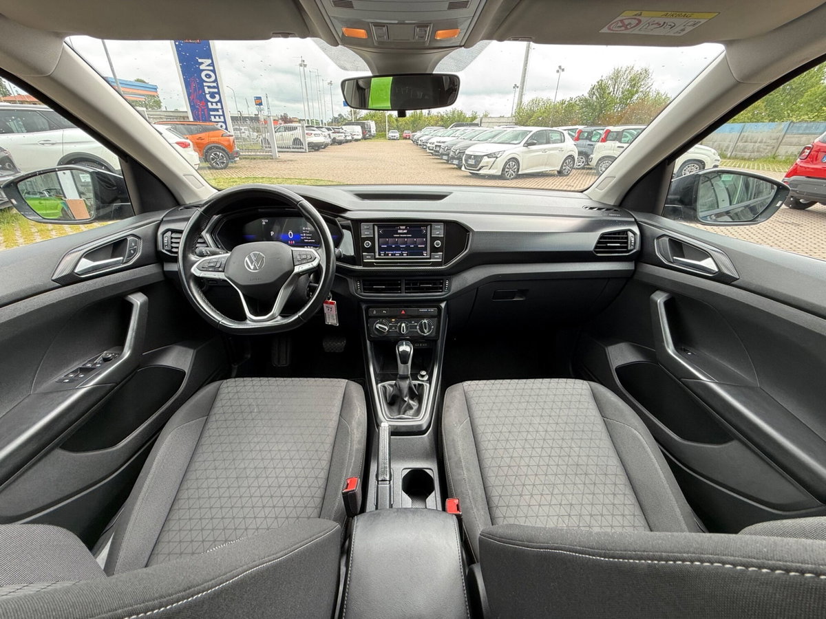 Volkswagen T-Cross 1.0 TSI 110 CV DSG Style (9)