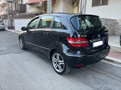 Mercedes-Benz Classe B 200 CDI Premium (3)