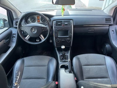 Mercedes-Benz Classe B 200 CDI Premium (7)