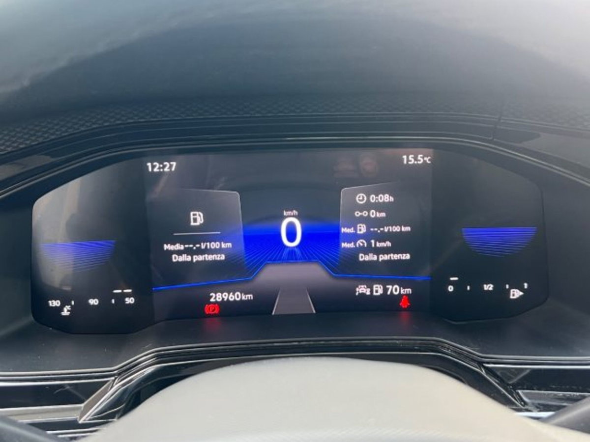 Volkswagen Polo 1.0 tsi Life 95cv (12)