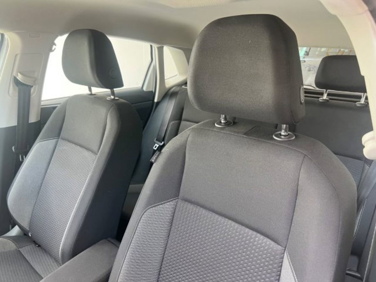 Volkswagen Polo 1.0 tsi Life 95cv (20)