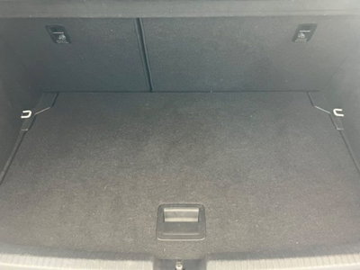 Volkswagen Polo 1.0 tsi Life 95cv (8)