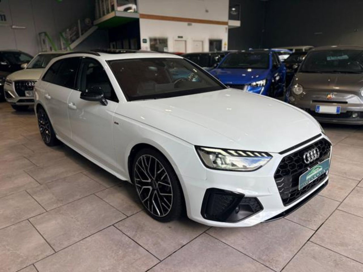 Audi A4 Avant 35 2.0 tdi mhev S Line edition 163cv s-tronic (4)