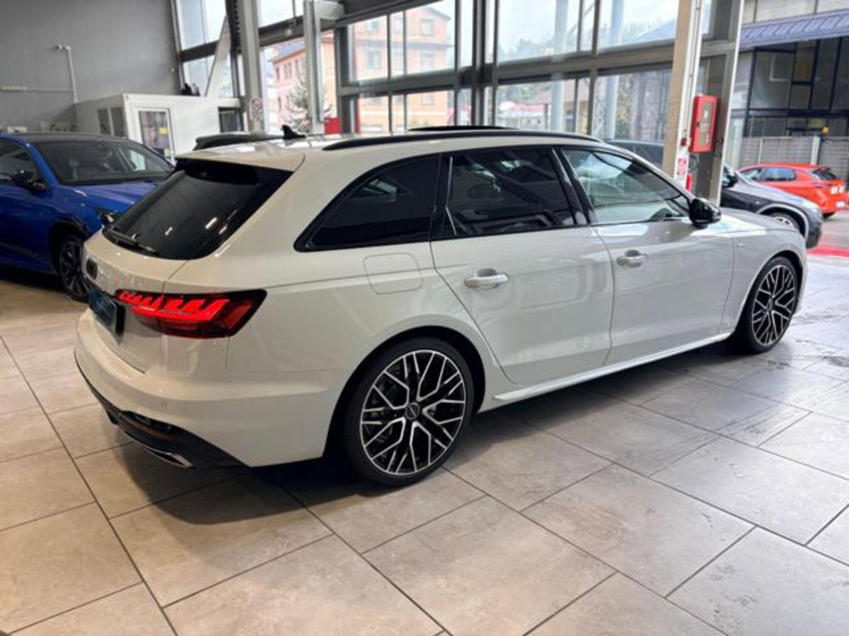 Audi A4 Avant 35 2.0 tdi mhev S Line edition 163cv s-tronic (5)