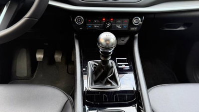 Jeep Compass 1.6 Multijet II 2WD Business (12)