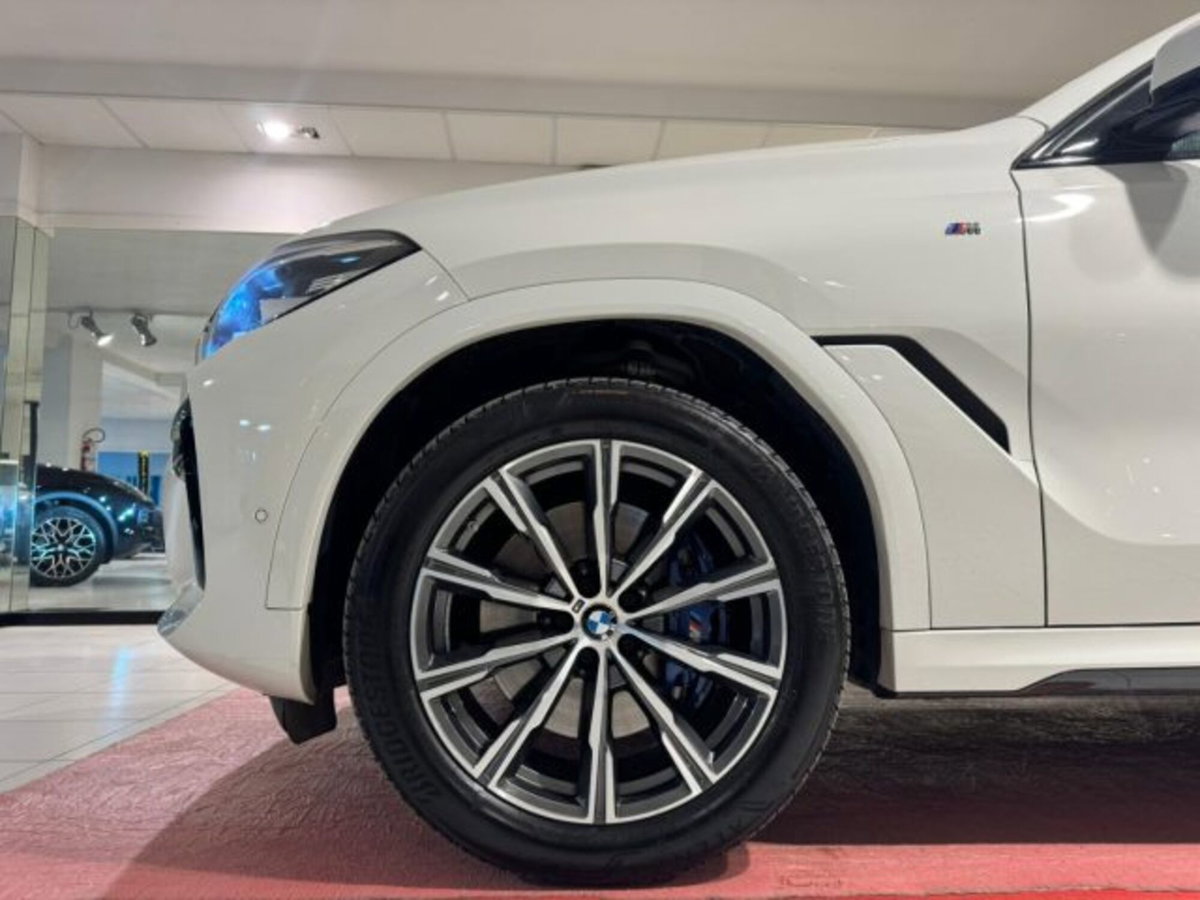 BMW X6 xDrive30d 48V Msport (4)