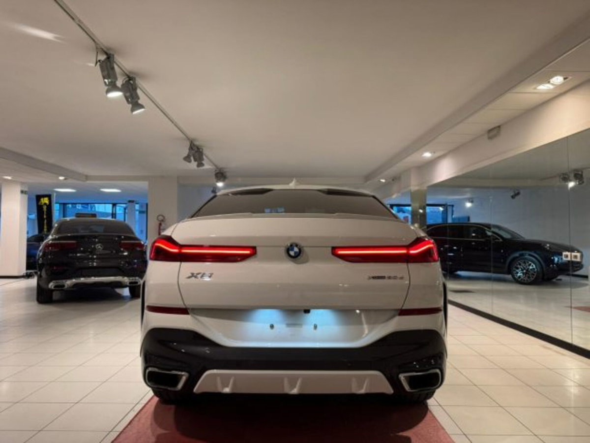 BMW X6 xDrive30d 48V Msport (6)