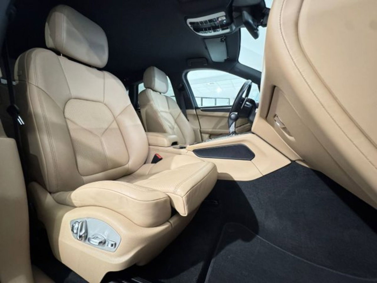 Porsche Macan 2.0 (15)