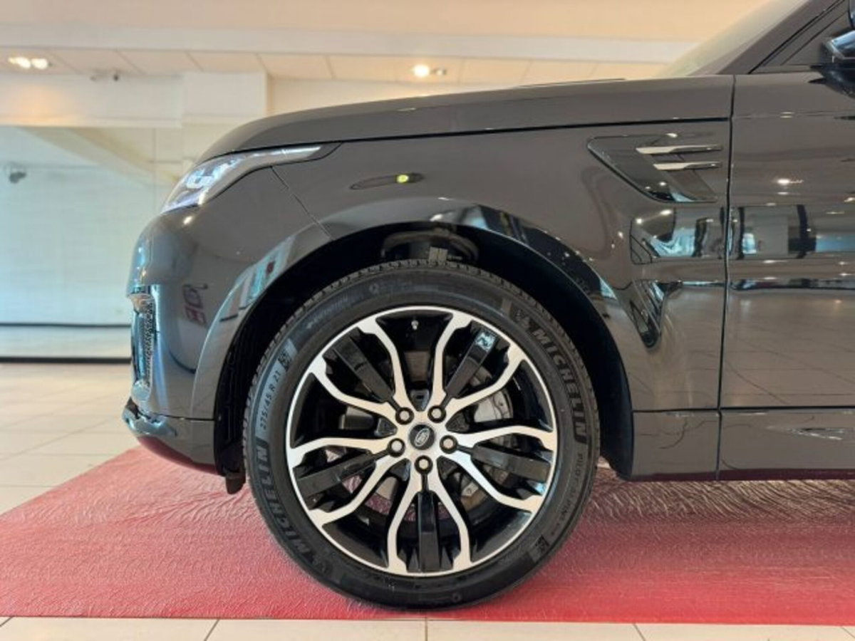 Land Rover Range Rover Sport 3.0D l6 249 CV HSE Dynamic Stealth (4)