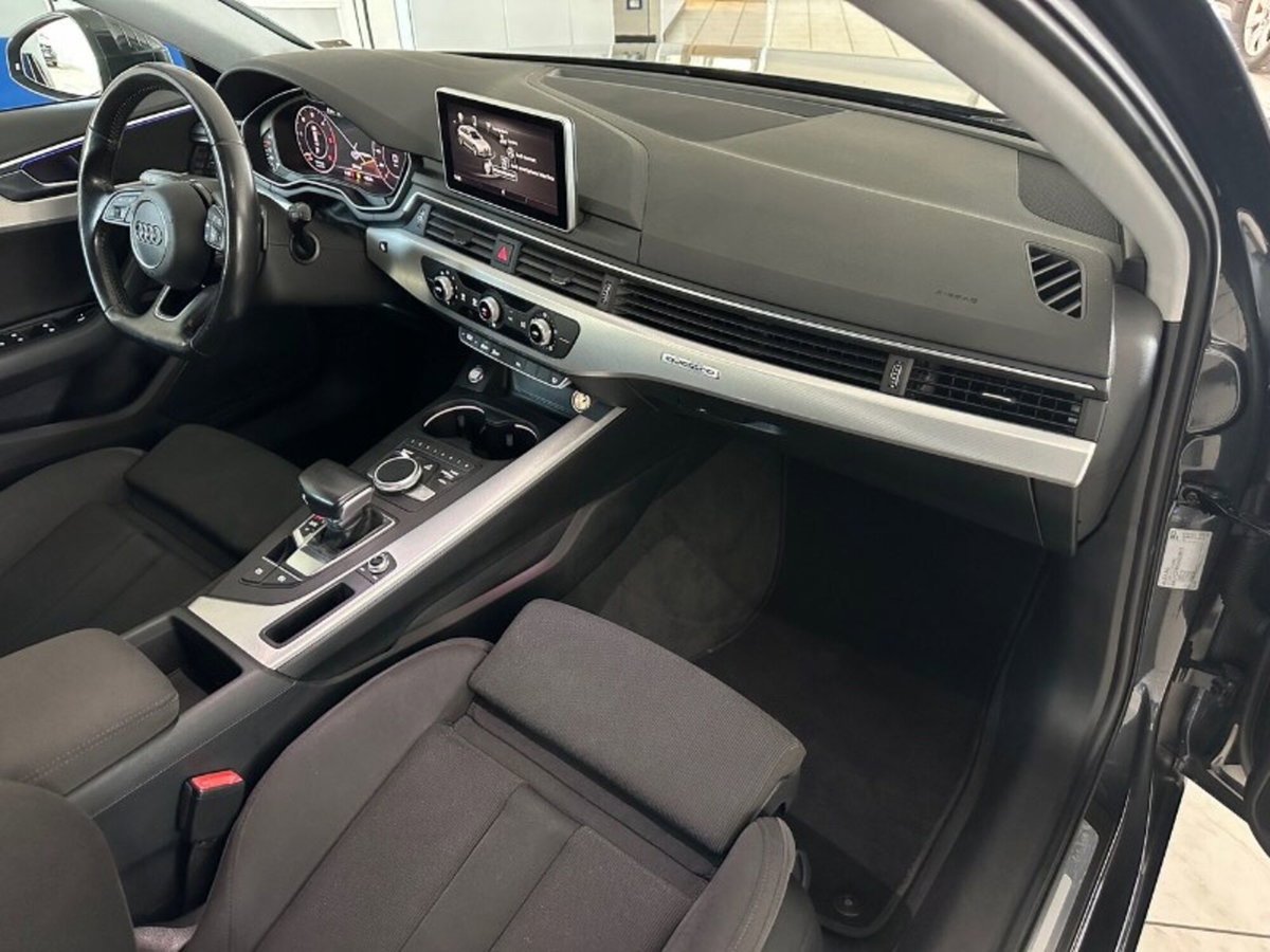 Audi A4 Avant 3.0 TDI 272 CV quattro tiptronic Business Sport (16)
