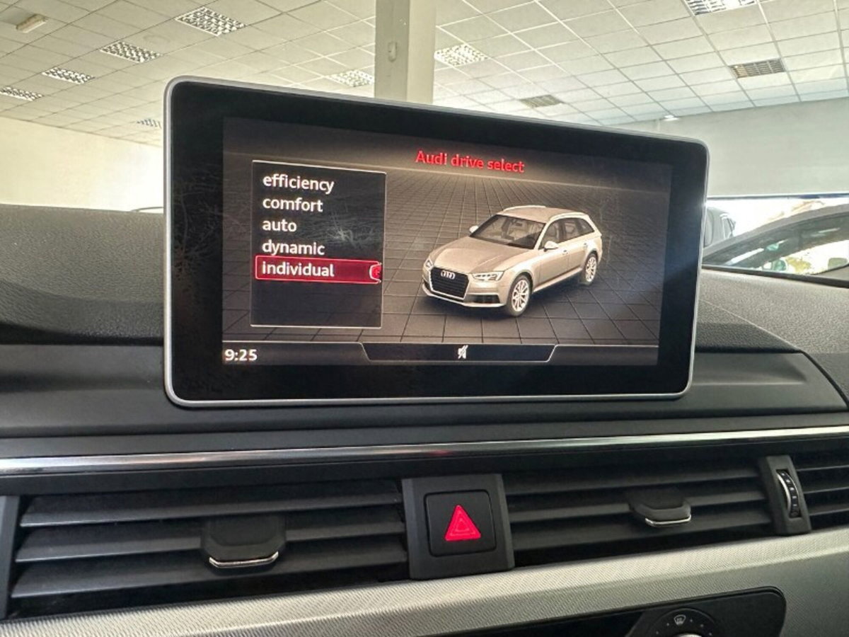 Audi A4 Avant 3.0 TDI 272 CV quattro tiptronic Business Sport (18)