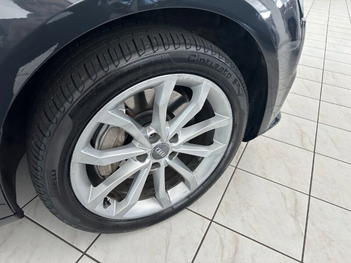 Audi A4 Avant 3.0 TDI 272 CV quattro tiptronic Business Sport (19)