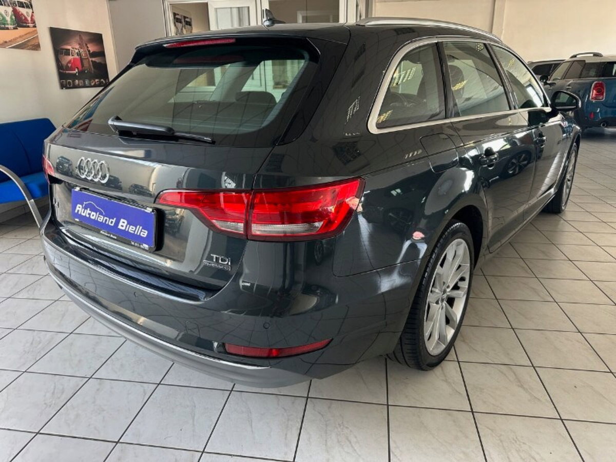 Audi A4 Avant 3.0 TDI 272 CV quattro tiptronic Business Sport (5)