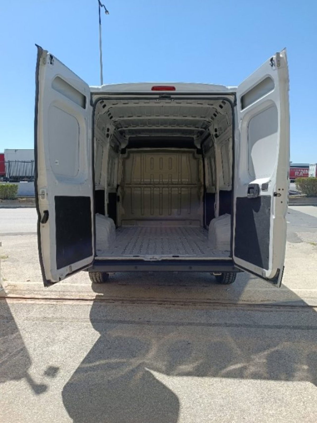 Opel Movano Furgone 30 2.2 BlueHDi 140 S&S PC-TN Furgone Edition (9)