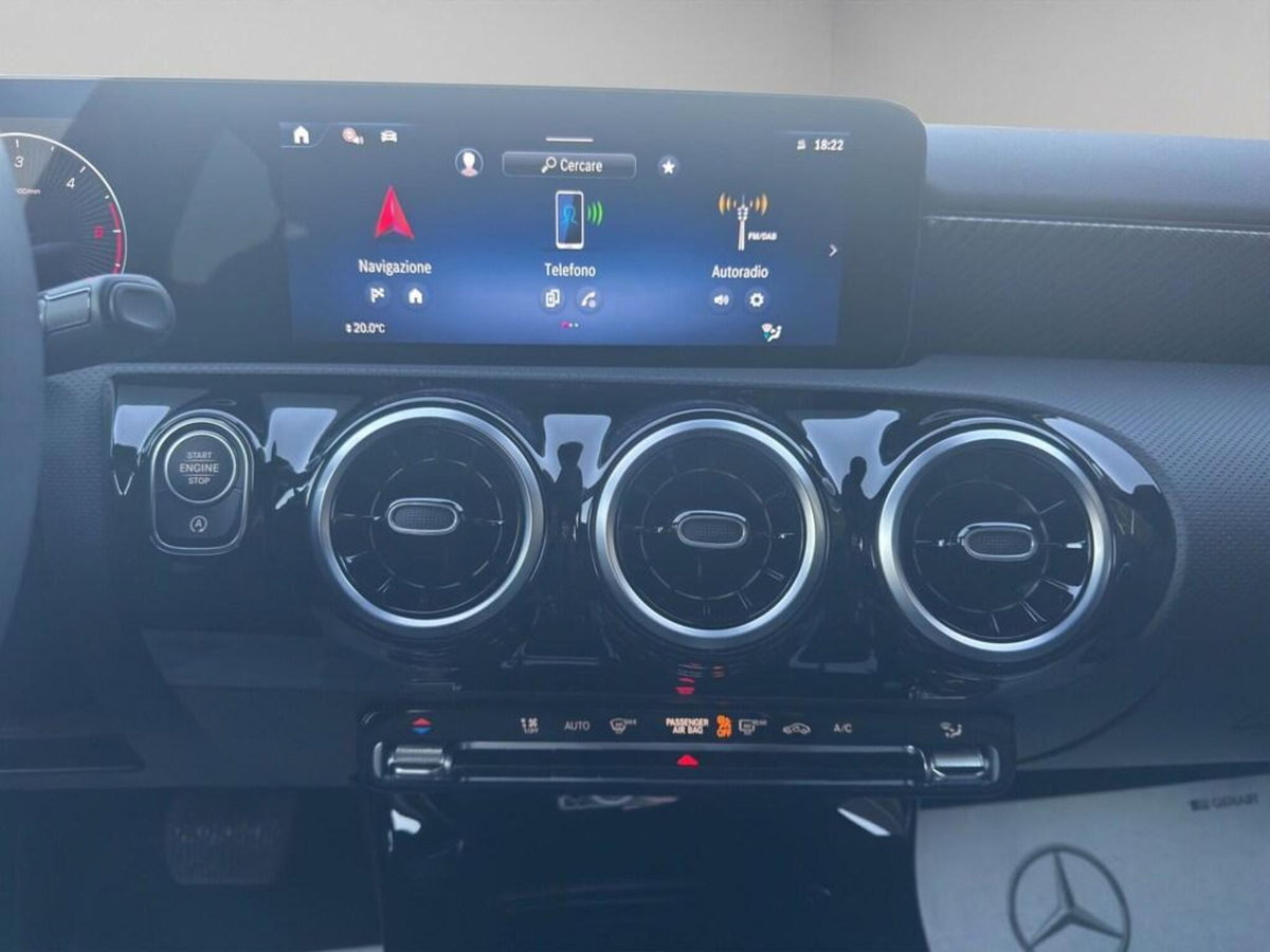 Mercedes-Benz Classe A 180 d Progressive Advanced auto (12)