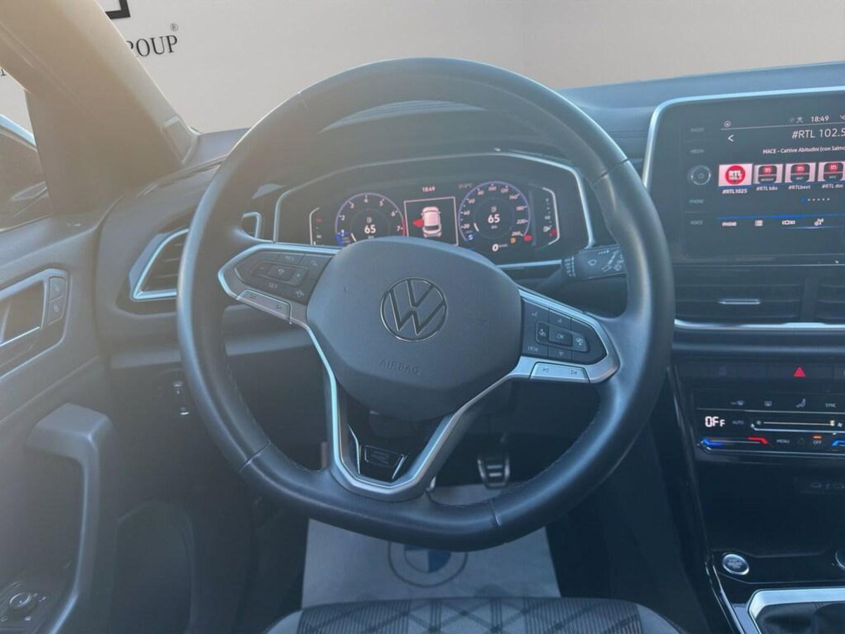 Volkswagen T-Roc 1.0 TSI R-Line (9)