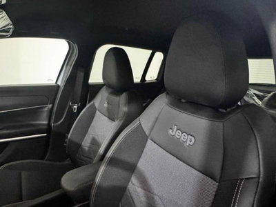 Jeep Avenger 1.2 turbo Summit fwd 100cv (6)