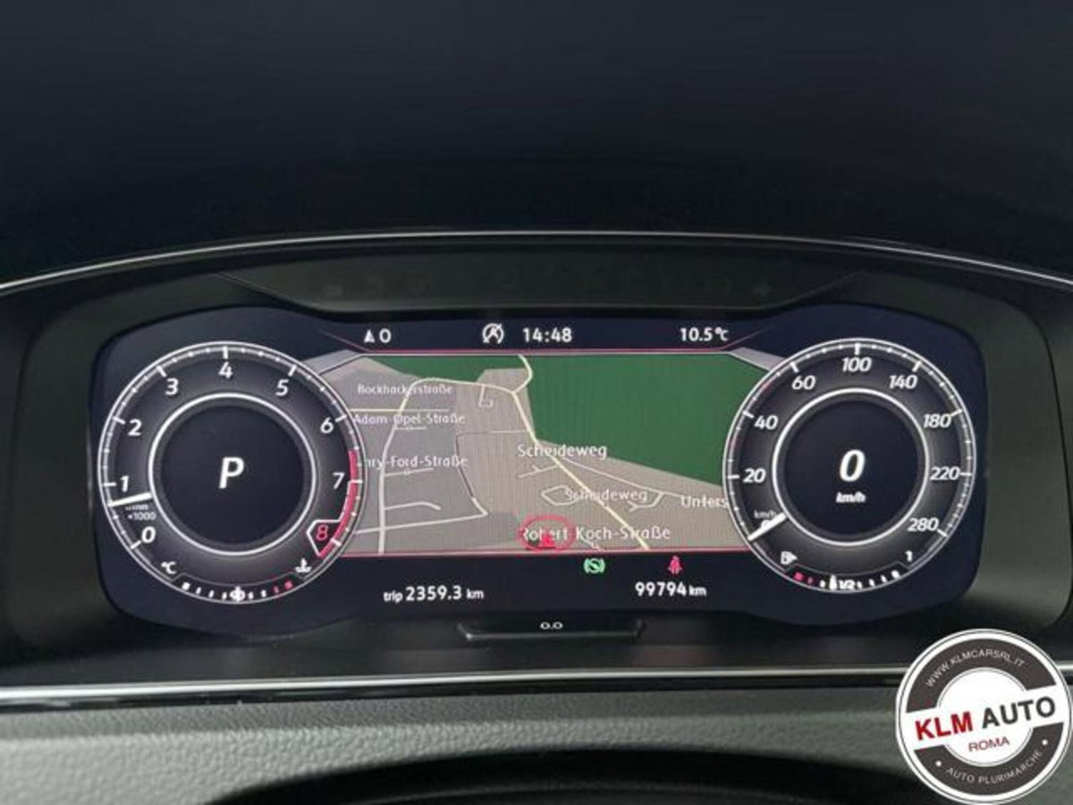 Volkswagen Golf 2.0 tsi GTI MT Ultimate 245cv (9)