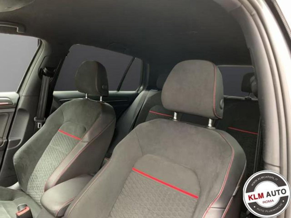 Volkswagen Golf 2.0 tsi GTI MT Ultimate 245cv (8)