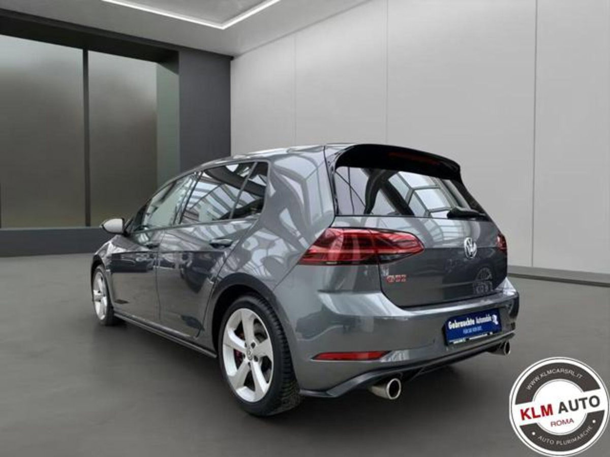 Volkswagen Golf 2.0 tsi GTI MT Ultimate 245cv (9)